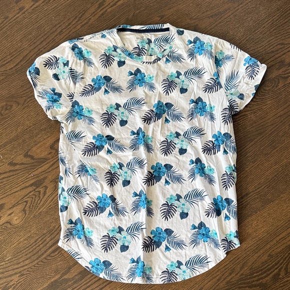 Men's Shirt - hollister large - Picture 1 of 2
